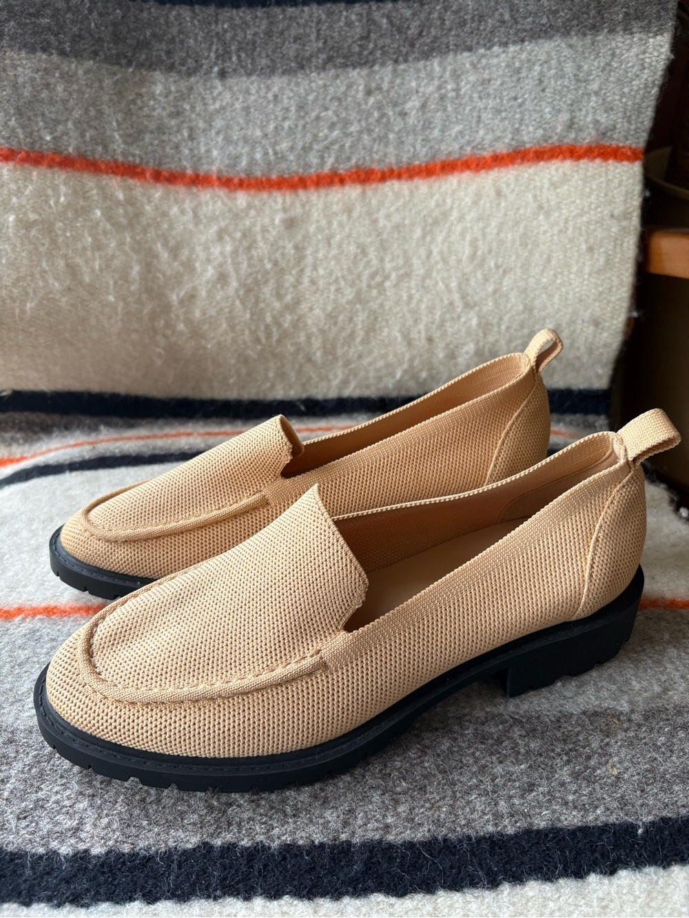Tahari Woven Knit Camel Siena Chunky Loafer 7.5 New